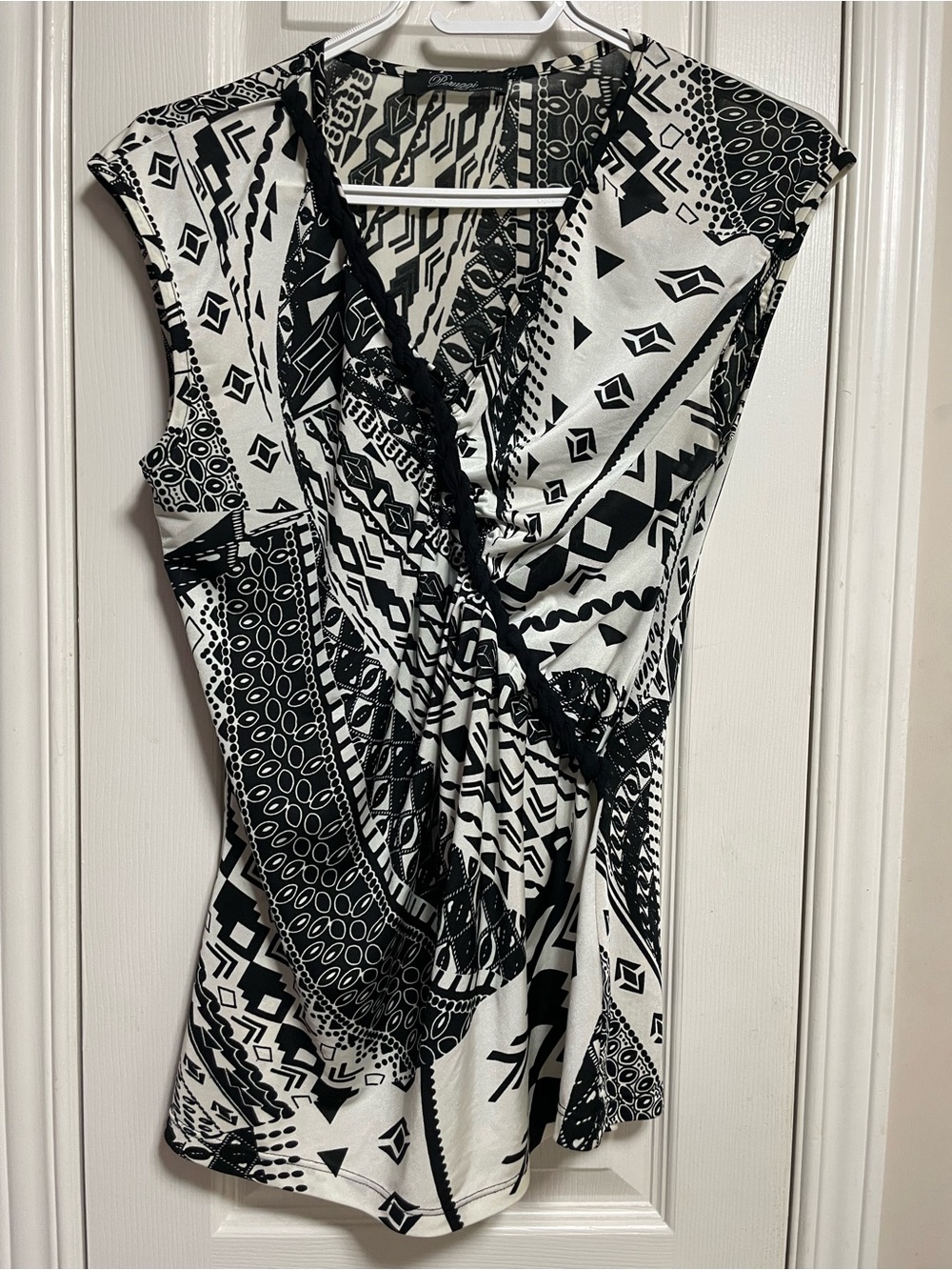Peruzzi Made in Italy Women's sleeveless Top /Blouse